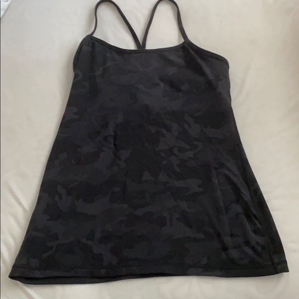 Lululemon tank